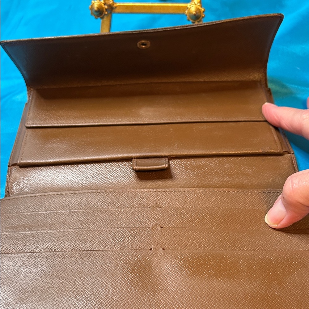 Louis Vuitton Brown Monogram Continental Wallet Very Good Condition - Picture 6 of 15